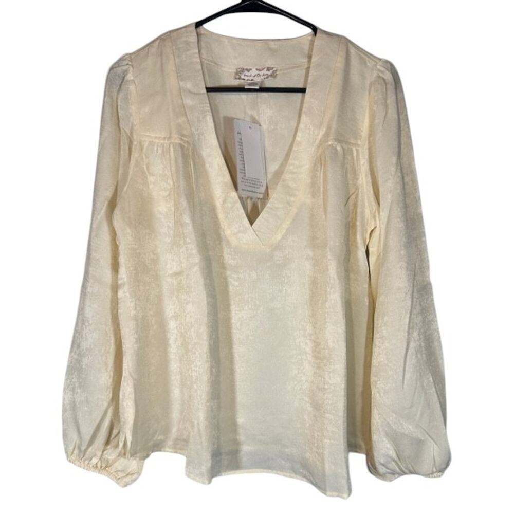 Band of the Free Cream Textured Long Sleeve V-Neck Blouse Women Sz M